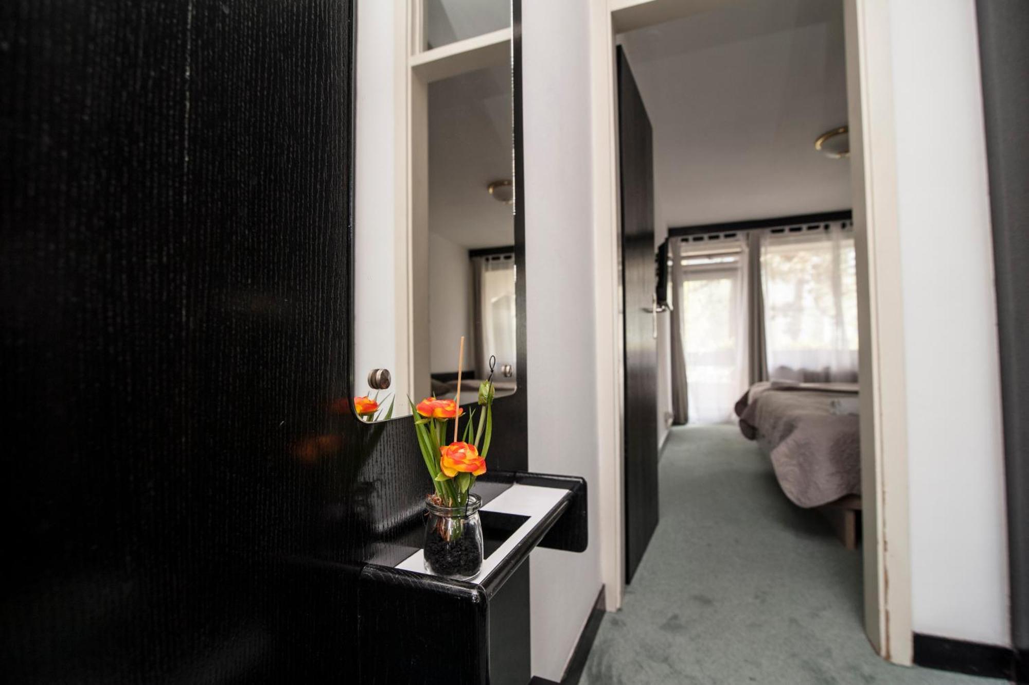 Hotel Faraon Цельє Номер фото